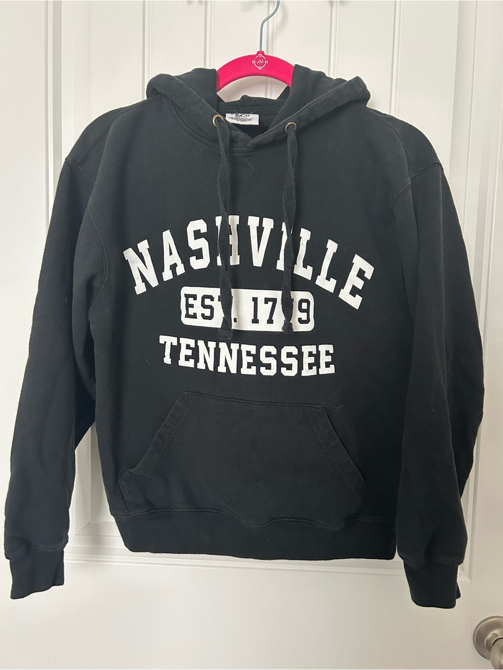 Nashville Tennessee Black Crewneck Hooded Sweatshirt